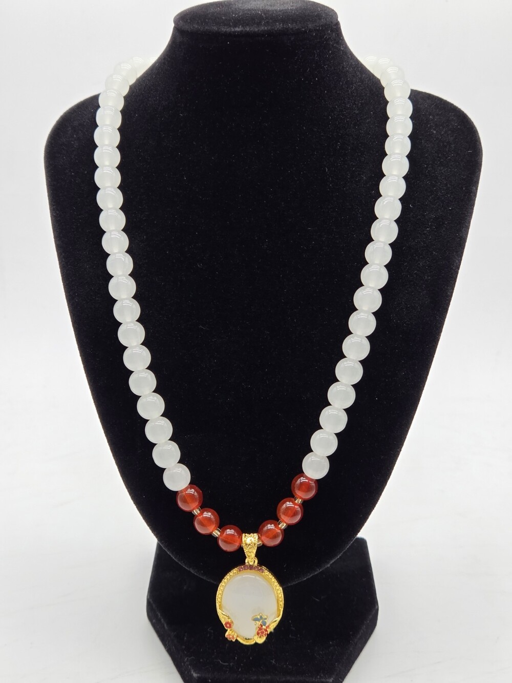 White Frosted Bead Necklace Red Accent Beads Gold Tone Floral Pendant Statement